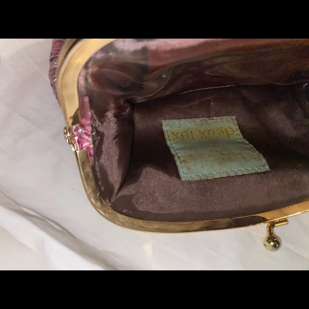 Deux Lux Pink Metallic Fold Over Clutch With Snap Closure.. New - Picture 13 of 15